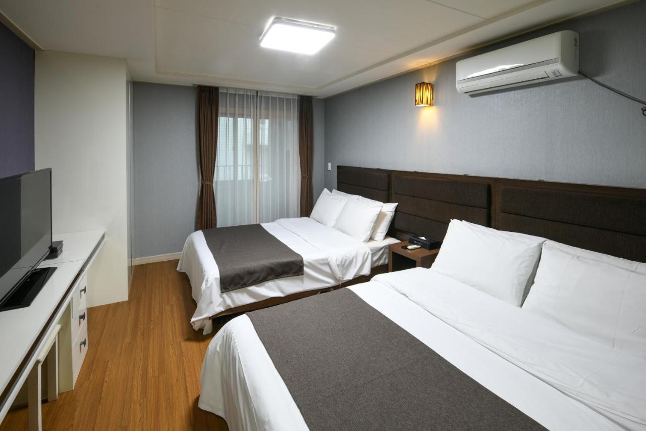 Jeju Airport Hotel Exterior foto