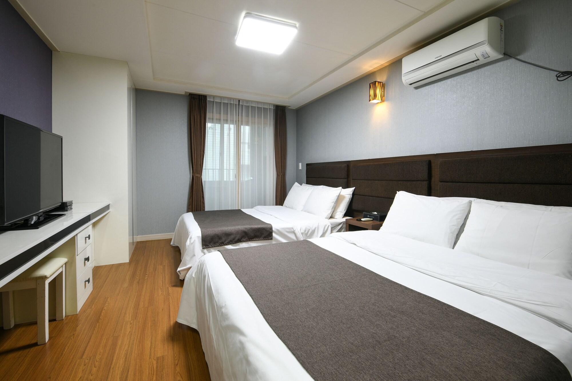 Jeju Airport Hotel Exterior foto