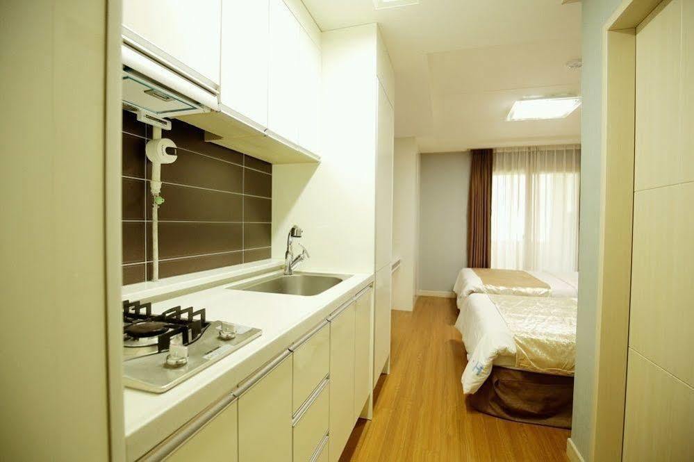Jeju Airport Hotel Exterior foto